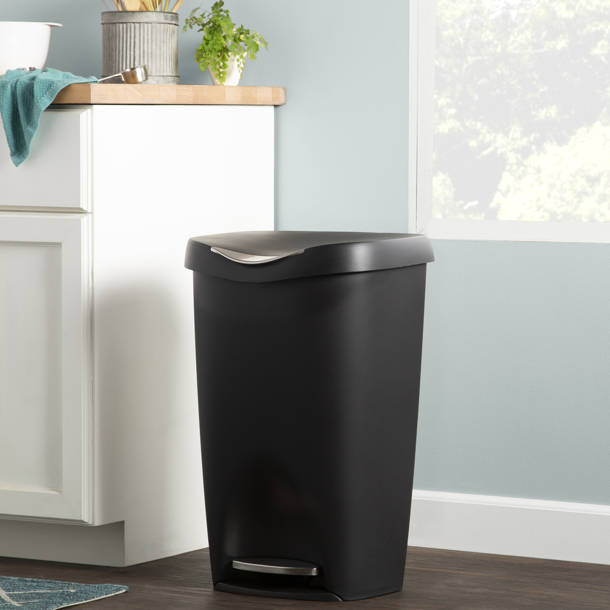 Umbra Twirla Plastic 2.2 Gallon Swing Top Trash Can & Reviews Wayfair